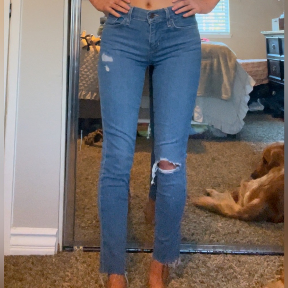 Levi Low Rise Jeans
